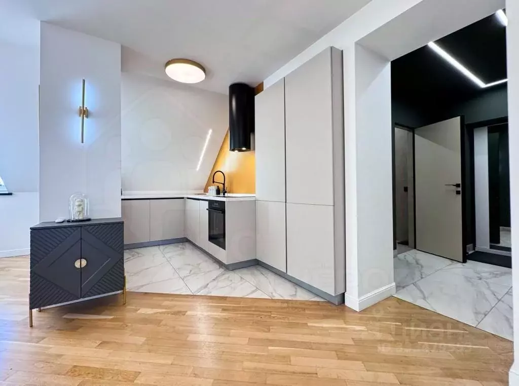 3-к кв. Иркутская область, Иркутск ул. Франк-Каменецкого, 8 (86.1 м) - Фото 2