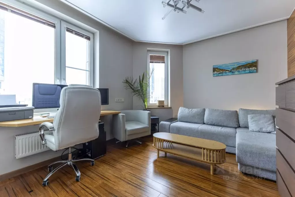 3-к кв. Санкт-Петербург ул. Типанова, 27/39 (90.3 м) - Фото 1