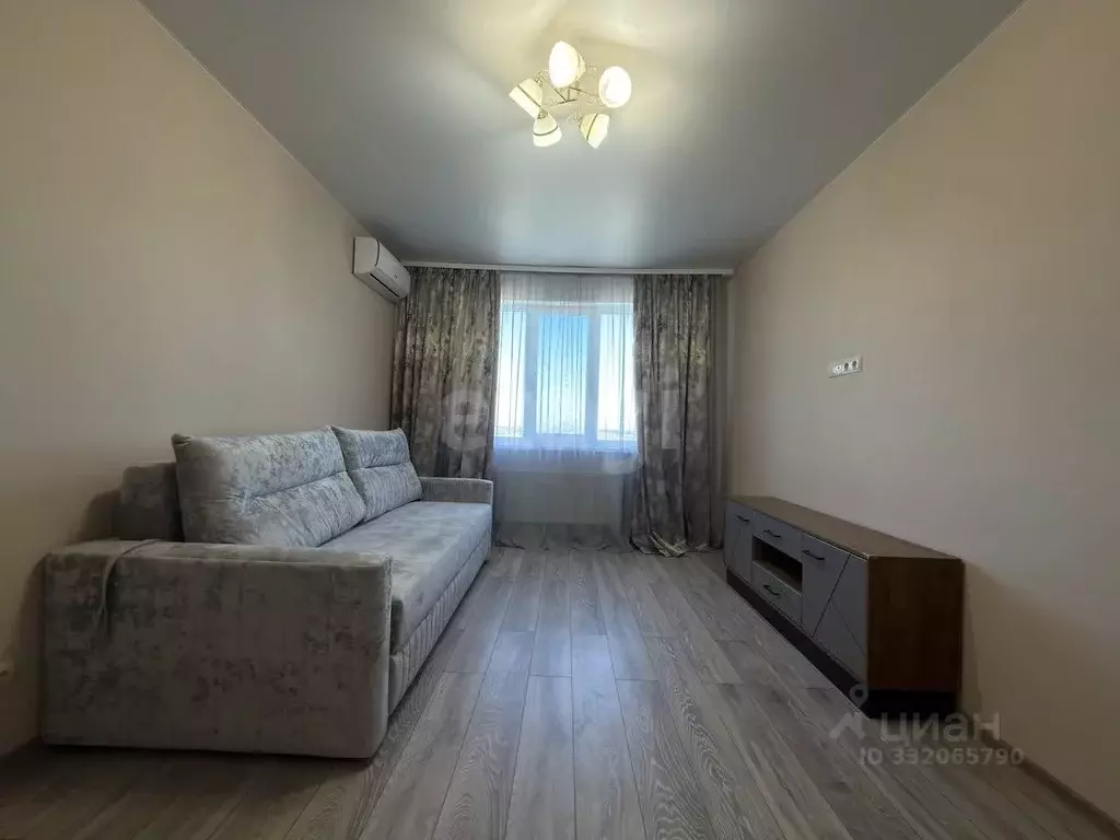 1-к кв. Крым, Симферополь ул. Никанорова (38.0 м) - Фото 1