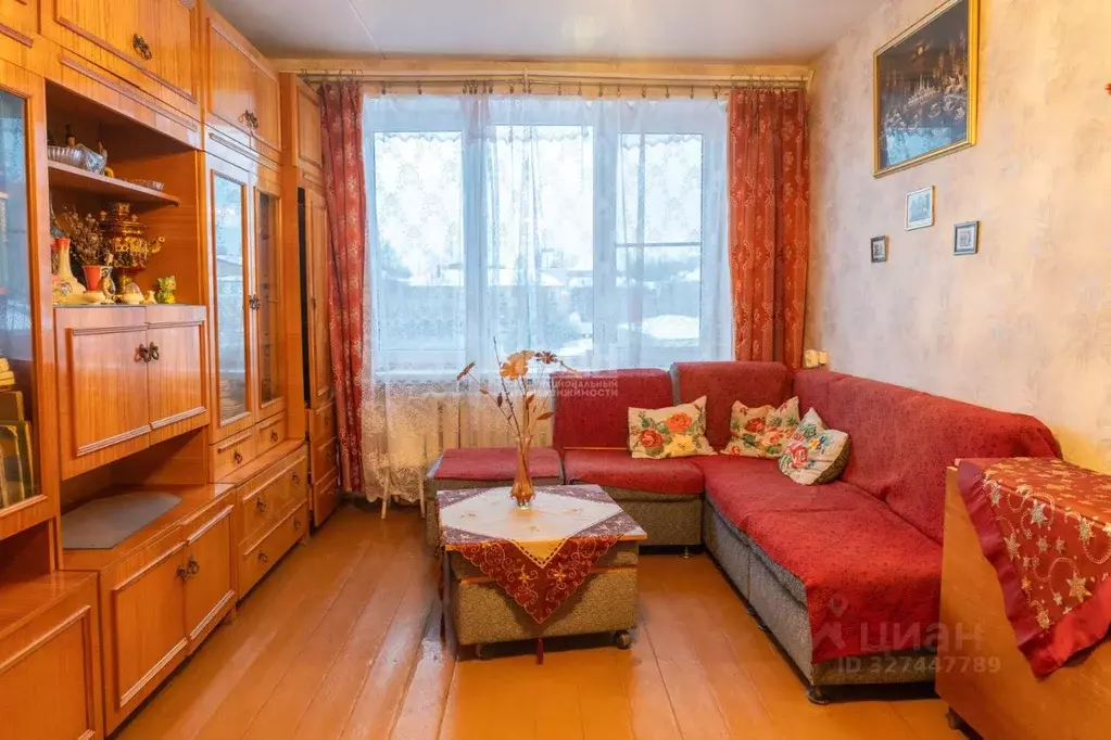 2-к кв. Карелия, Петрозаводск ул. Володарского, 43 (43.1 м) - Фото 1