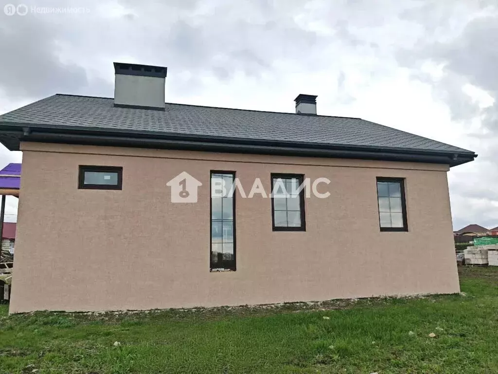 Дом в село Стрелецкое, Советская улица, 47 (128.4 м) - Фото 1