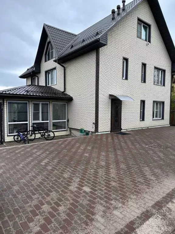 Дом в Москва Строитель СНТ, № 53 кв-л,  (330 м) - Фото 0