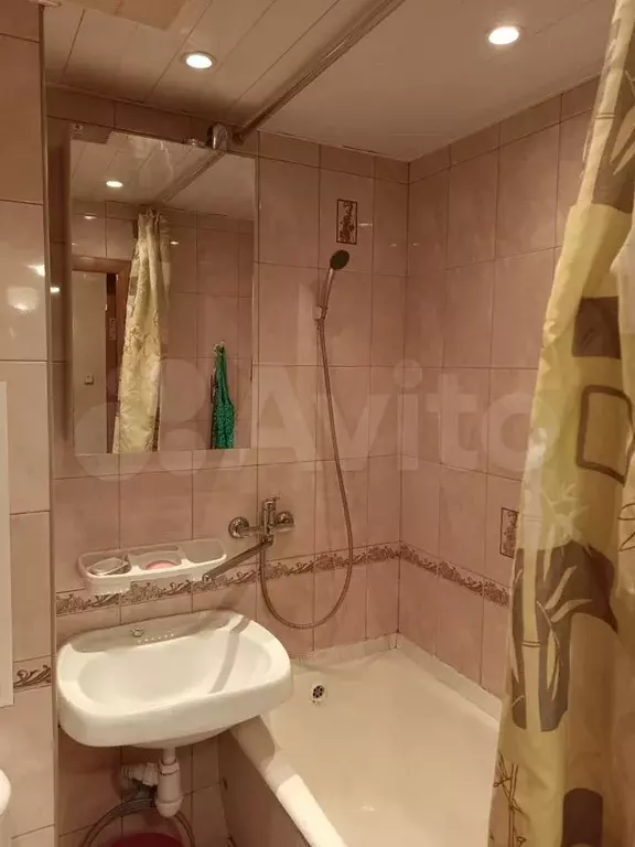 1-к. квартира, 38 м, 8/9 эт. - Фото 1