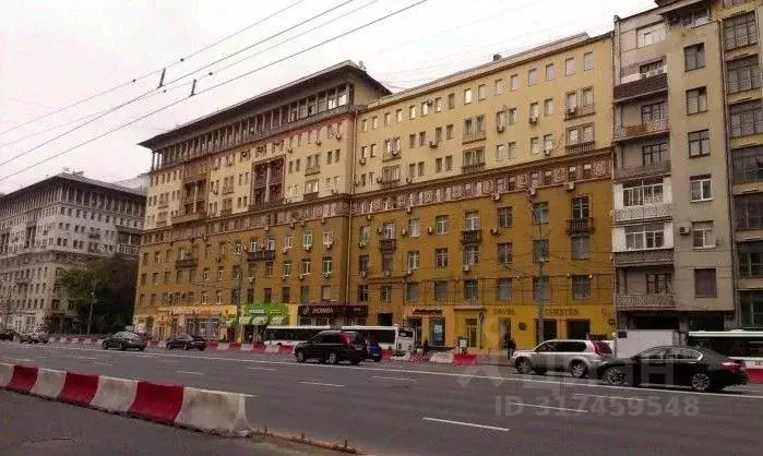 Помещение свободного назначения в Москва ул. Земляной Вал, 25 (348 м) - Фото 1