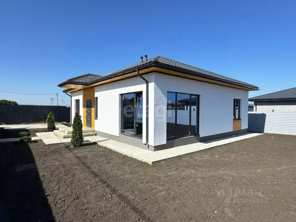 Дом в Краснодарский край, Новороссийск городской округ, с. Мысхако ул. ... - Фото 1
