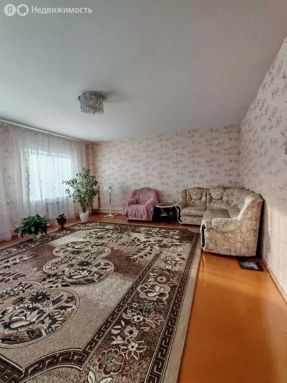 Дом в Усолье-Сибирское, улица Карла Маркса (83.7 м) - Фото 1