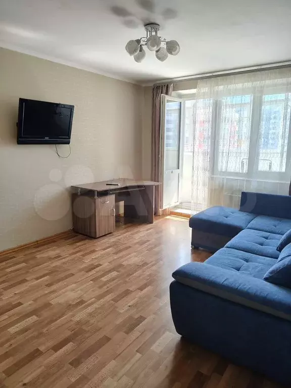 1-к. квартира, 42 м, 12/16 эт. - Фото 0
