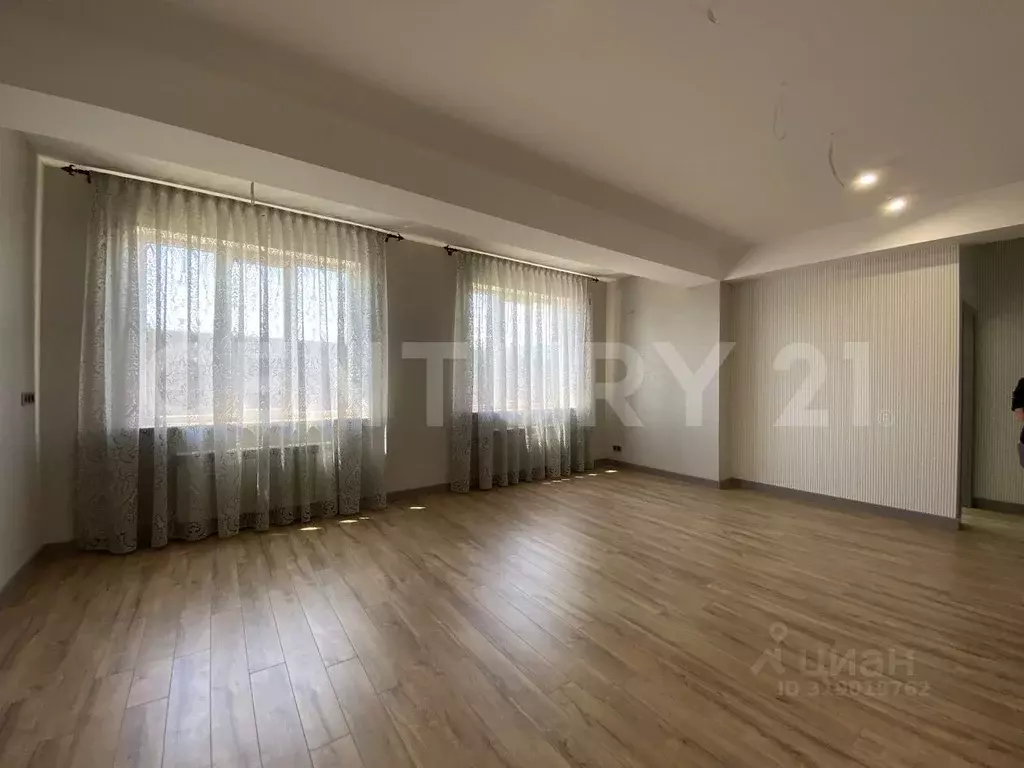 3-к кв. Дагестан, Махачкала ул. Хивская, 29Гк1 (105.0 м) - Фото 0
