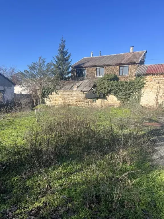 Участок в Крым, Симферополь ул. Академика Стевена, 37 (5.6 сот.) - Фото 1