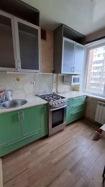 1-к. квартира, 32 м, 4/9 эт. - Фото 0