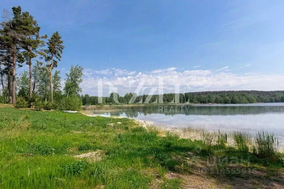 Участок в Ленинградская область, Приозерский район, Громовское с/пос, ... - Фото 0