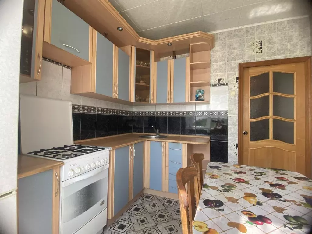 3-к кв. Тамбовская область, Тамбов Магистральная ул., 27 (64.0 м) - Фото 1