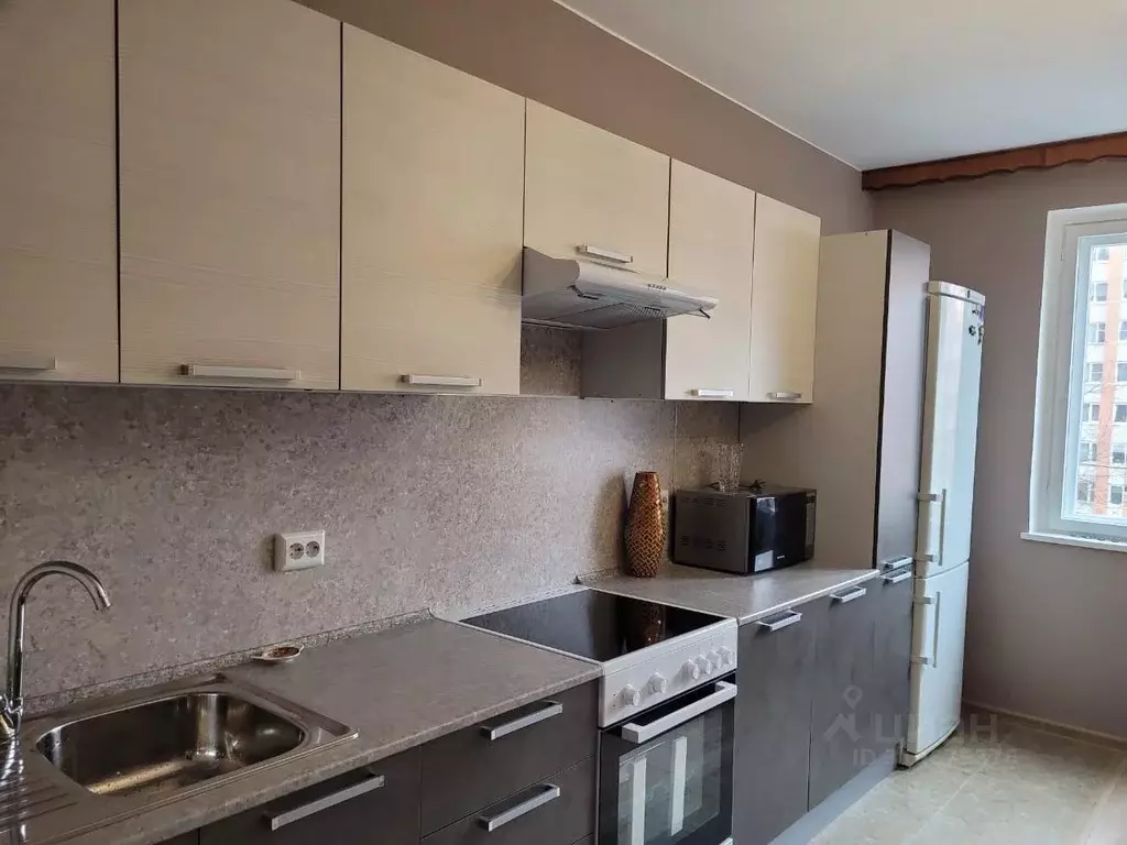 3-к кв. Санкт-Петербург просп. Королева, 48К1 (78.0 м) - Фото 0