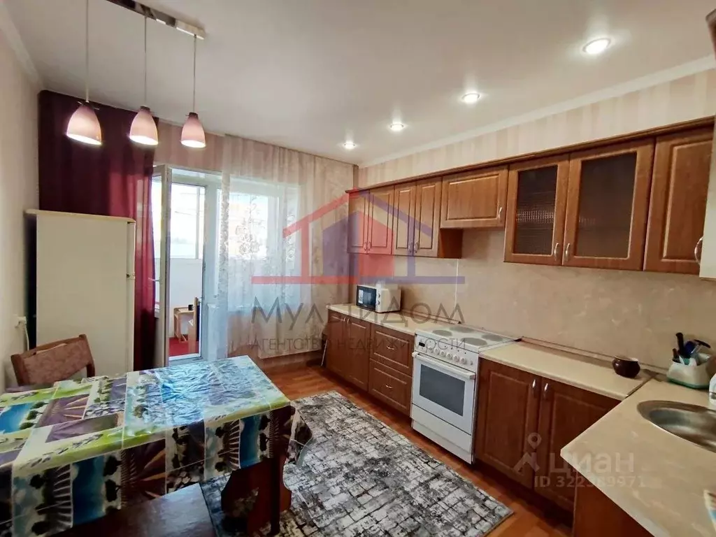 1-к кв. Белгородская область, Старый Оскол Степной мкр, 9 (52.0 м) - Фото 1