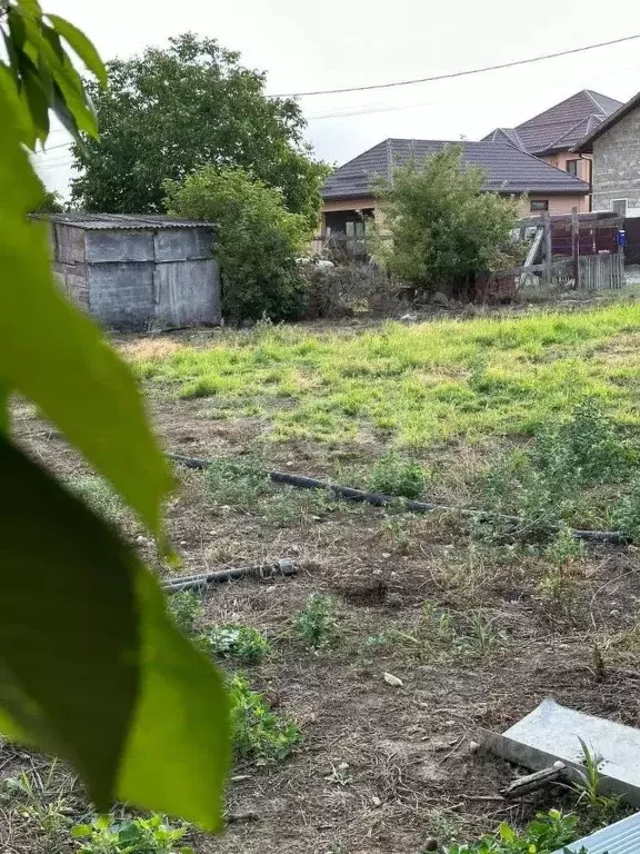 Участок в Адыгея, Майкоп городской округ, Ханская ст-ца пер. ... - Фото 1