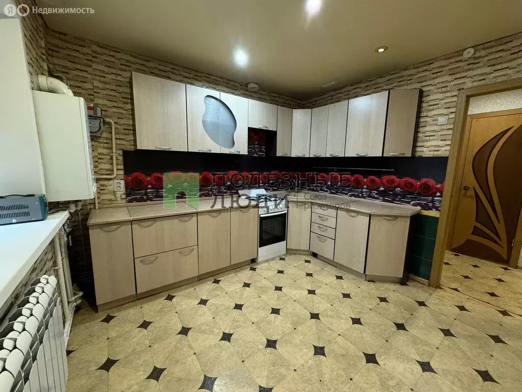 2-комнатная квартира: Красный Яр, улица Генерала Тутаринова, 39 (44 м) - Фото 2