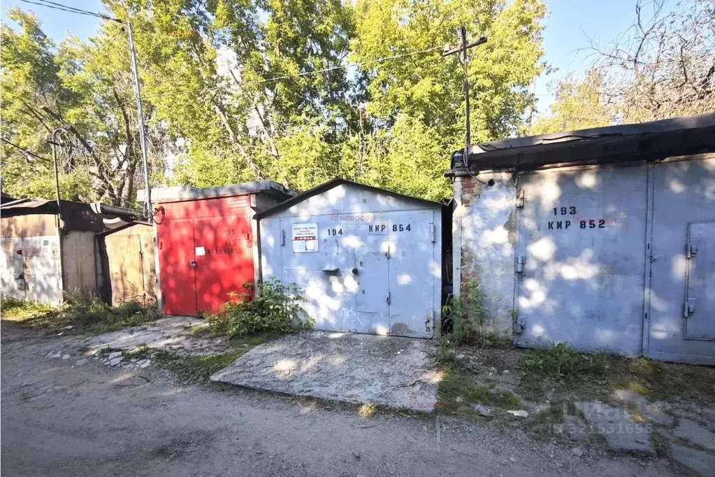 Гараж в Свердловская область, Екатеринбург Пионерский жилрайон,  (18 ... - Фото 1