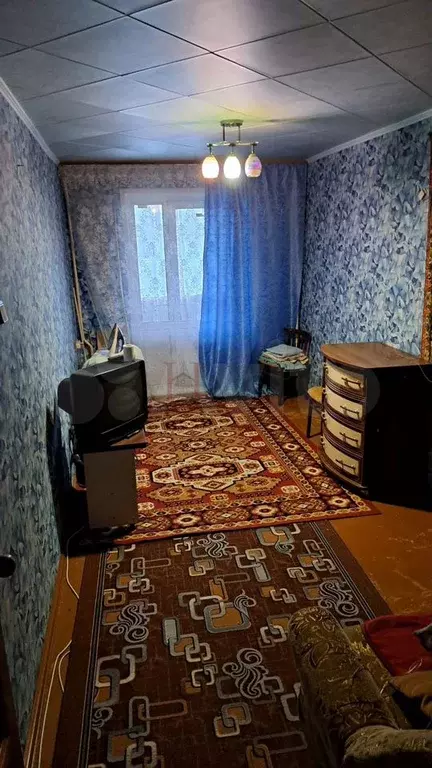 Комната 13,8 м в 3-к., 1/9 эт. - Фото 0