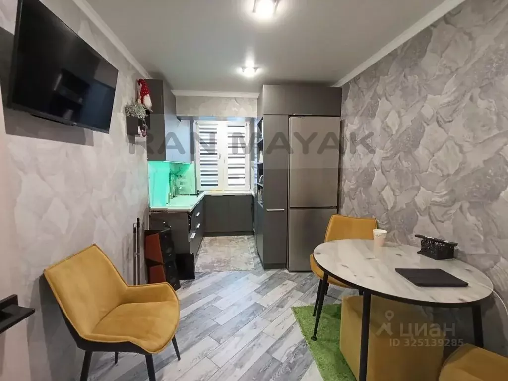 3-к кв. Адыгея, Майкопский район, пос. Тульский ул. Танюкова, 2 (58.0 ... - Фото 1