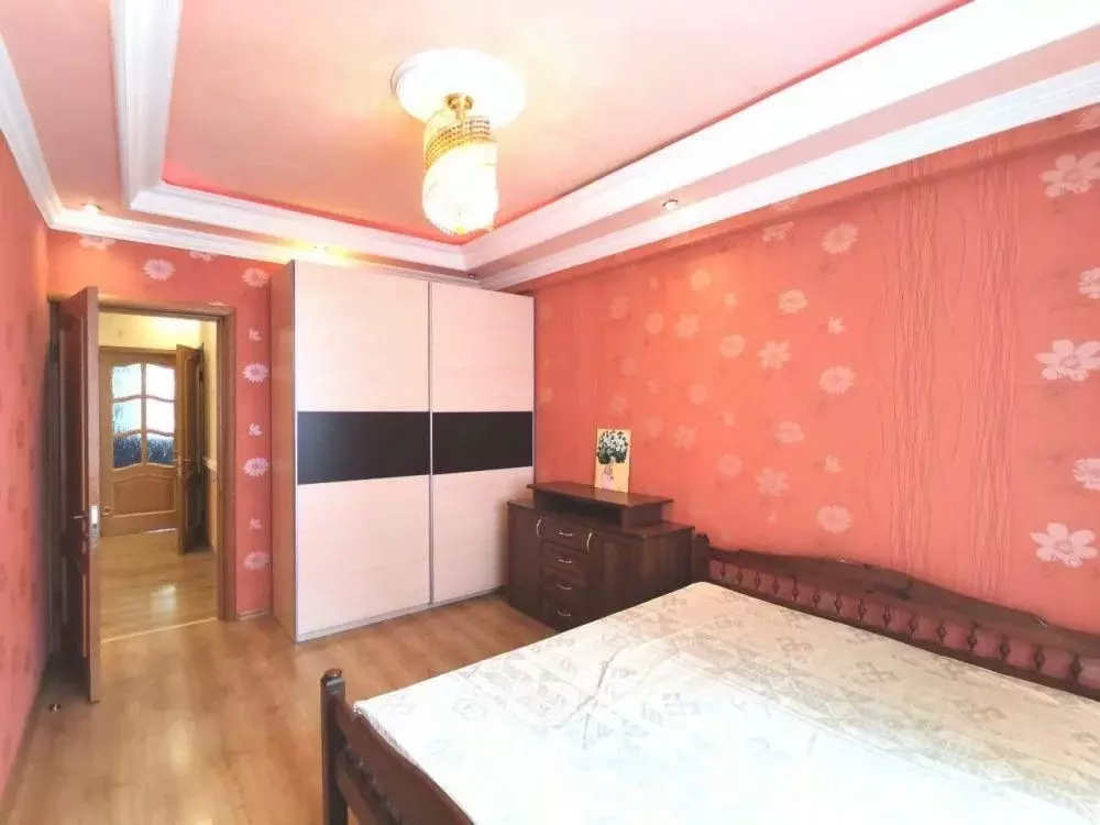 3-к кв. Иркутская область, Иркутск Крылатый мкр, 21 (74.4 м) - Фото 1