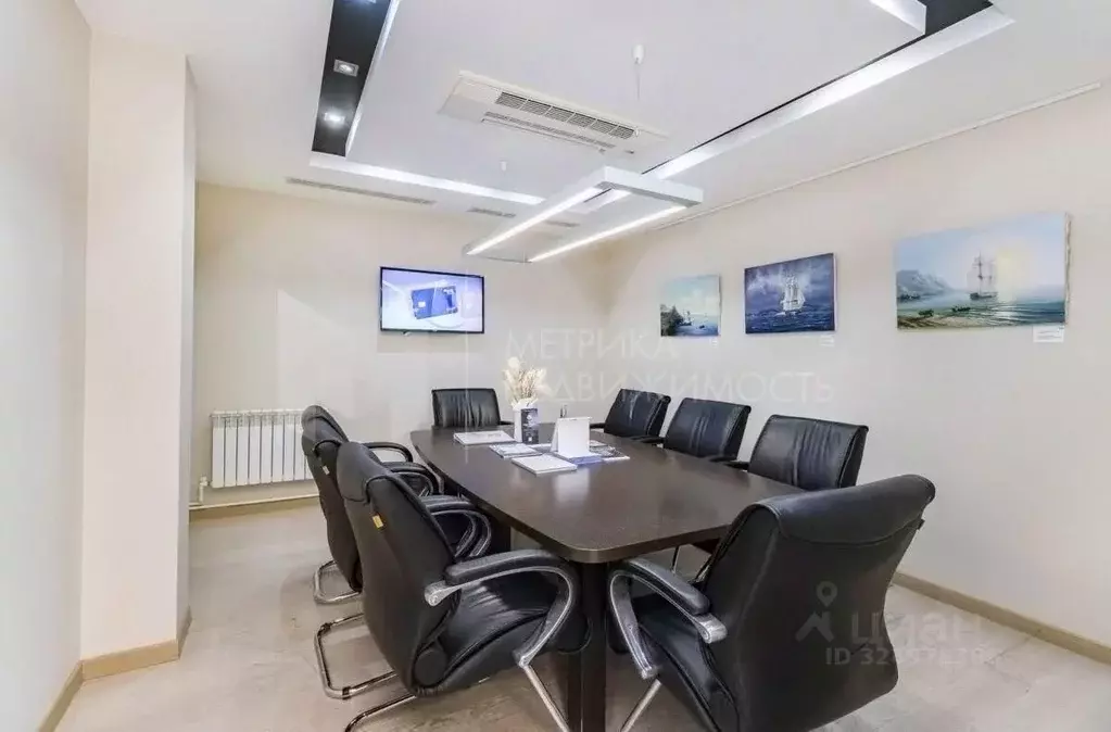 Офис в Тюменская область, Тюмень ул. Дзержинского, 6 (354 м) - Фото 1