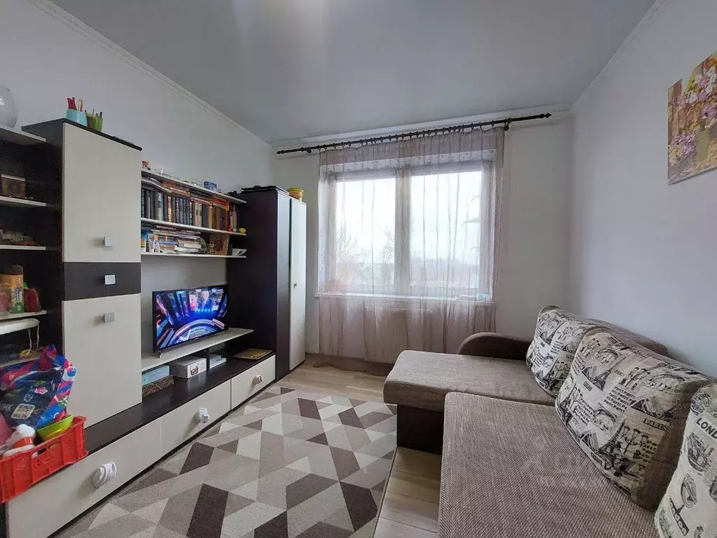 1-к кв. Калининградская область, Гурьевский муниципальный округ, пос. ... - Фото 1