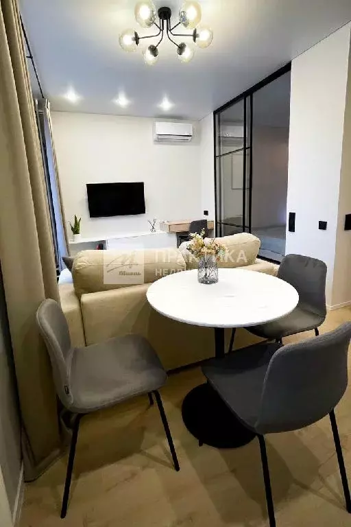 Продается 1-комнатная квартира - Фото 1