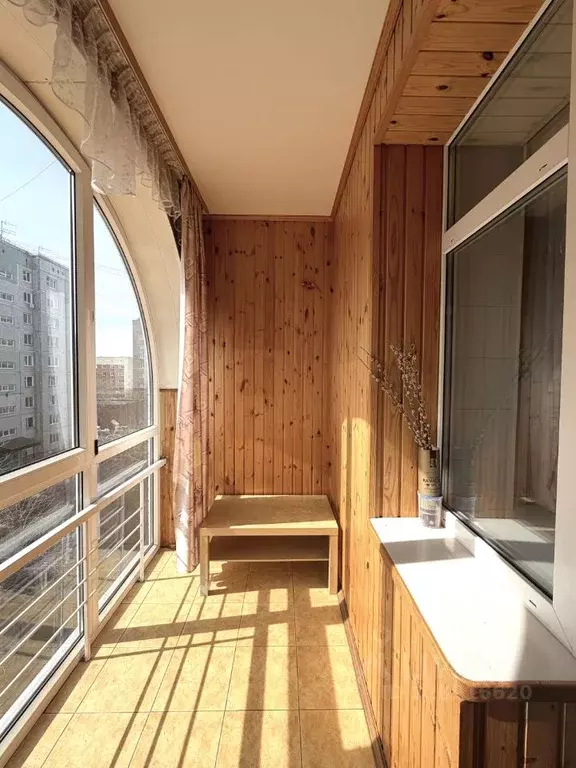 1-к кв. Омская область, Омск Иркутская ул., 1 (47.0 м) - Фото 2