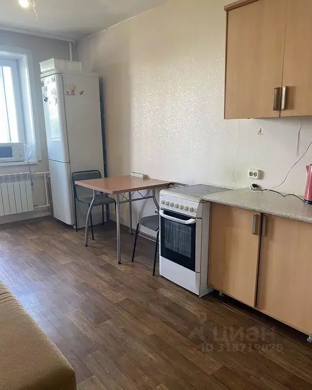 Студия Иркутская область, Иркутск ул. Сурнова, 30/3 (40.0 м) - Фото 1