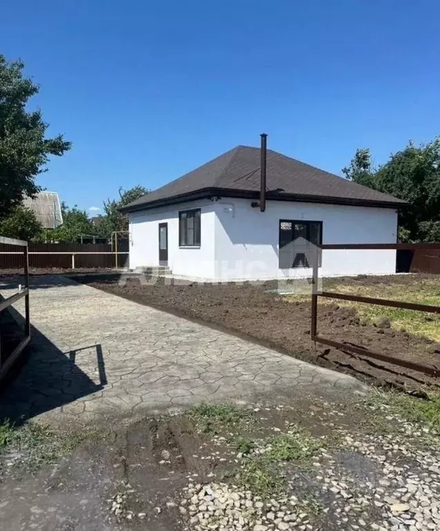 Дом в Краснодарский край, Тимашевск Индустриальный мкр, ул. Рабочая, ... - Фото 1