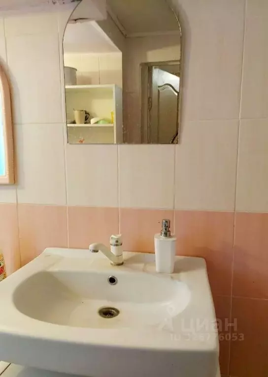 Комната Белгородская область, Белгород Вокзальная ул. (12.0 м) - Фото 2