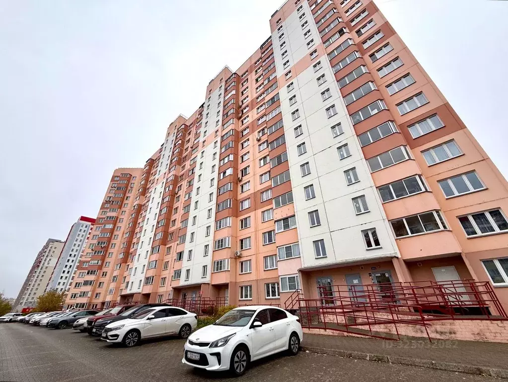 2-к кв. Кировская область, Киров ул. Чистопрудненская, 8 (44.1 м) - Фото 0