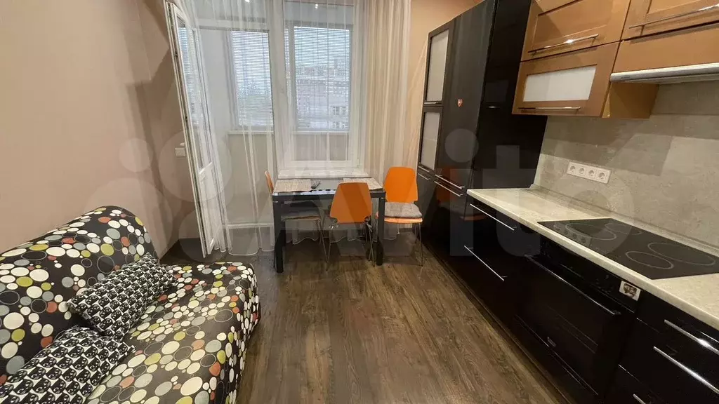 1-к. квартира, 45 м, 4/25 эт. - Фото 1