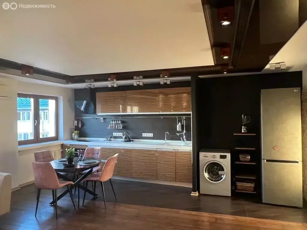 3-комнатная квартира: Иркутск, улица Касьянова, 28 (132.7 м) - Фото 1