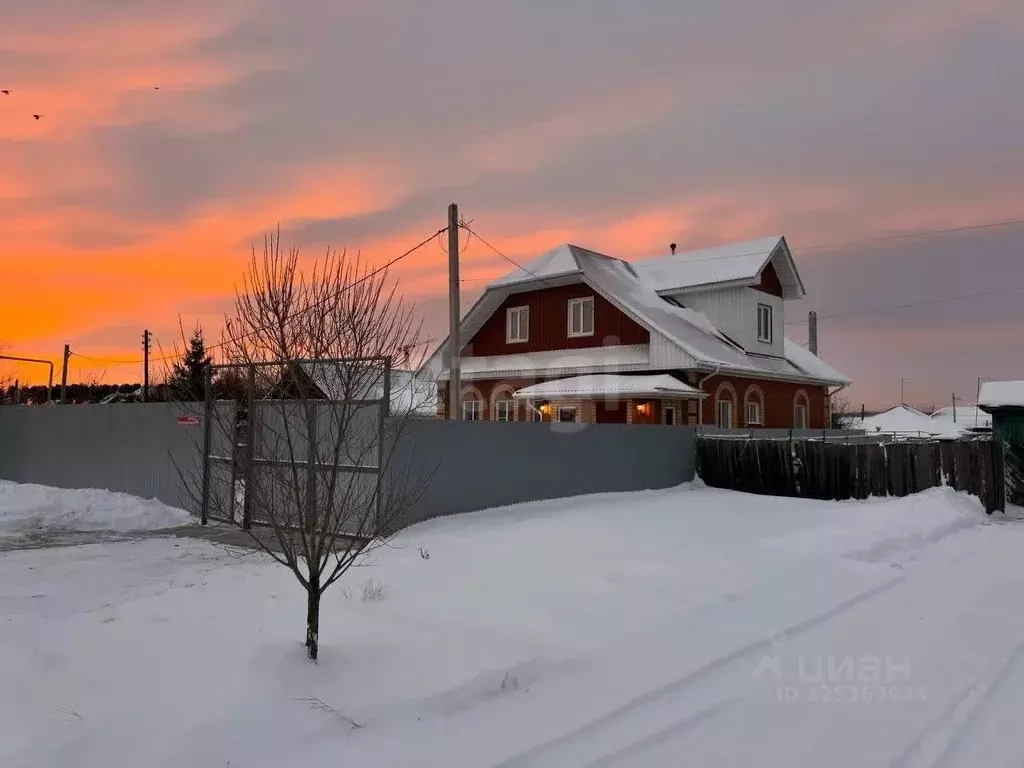 Дом в Челябинская область, Челябинск ул. Маршанская, 54 (111 м) - Фото 1
