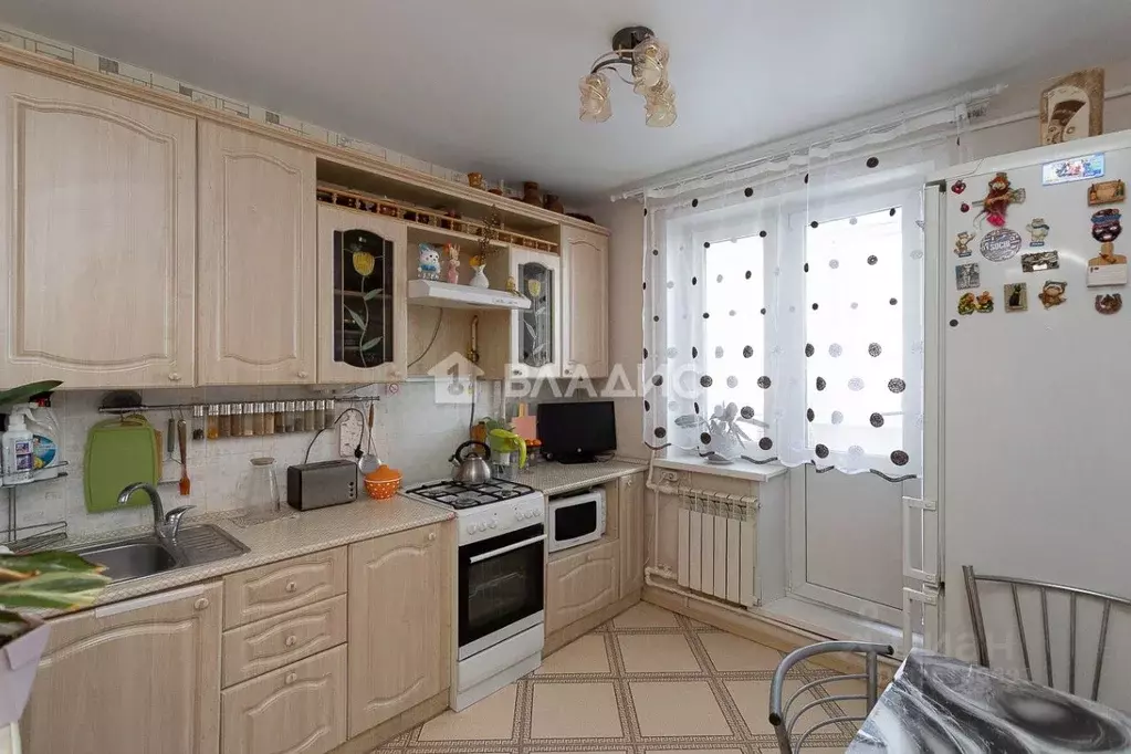 2-к кв. Владимирская область, Владимир ул. Безыменского, 8 (54.0 м) - Фото 1