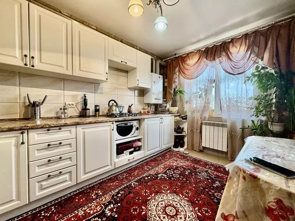 1-к кв. Калужская область, Калуга ул. Братьев Луканиных, 1 (36.6 м) - Фото 1