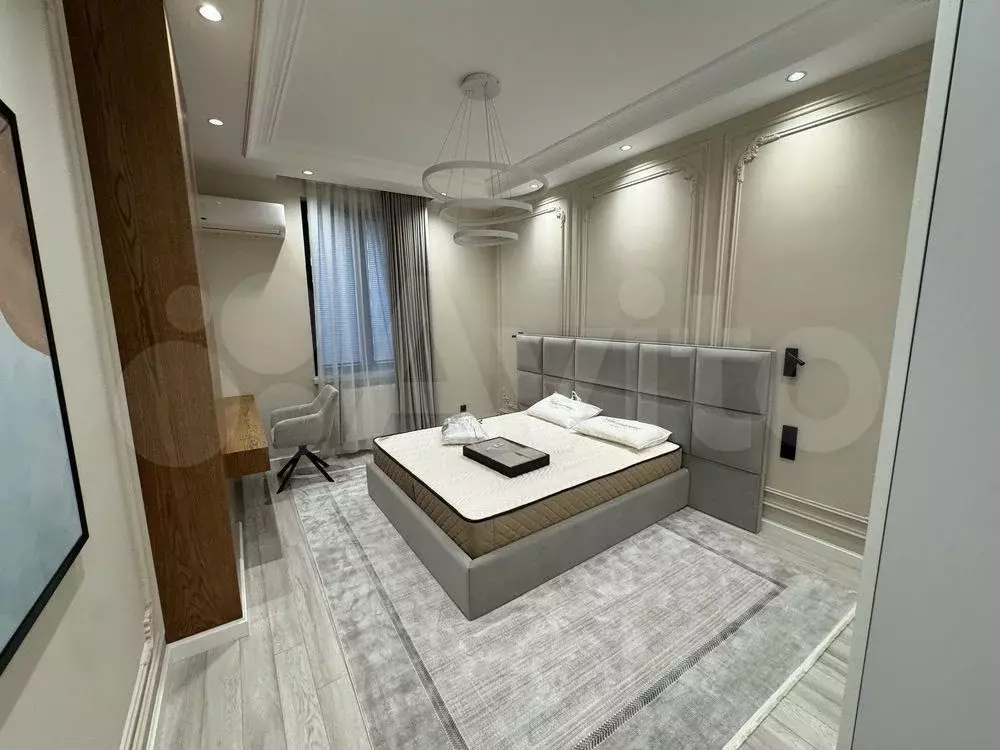 3-к. квартира, 130 м, 12/20 эт. - Фото 0