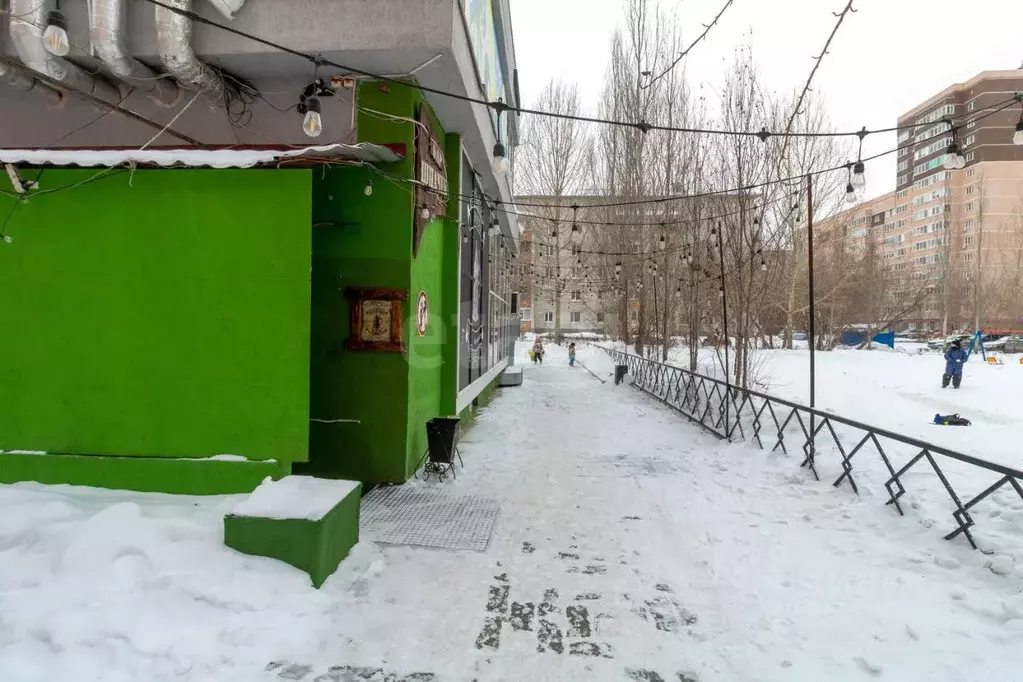 Помещение свободного назначения в Тюменская область, Тюмень ул. ... - Фото 1