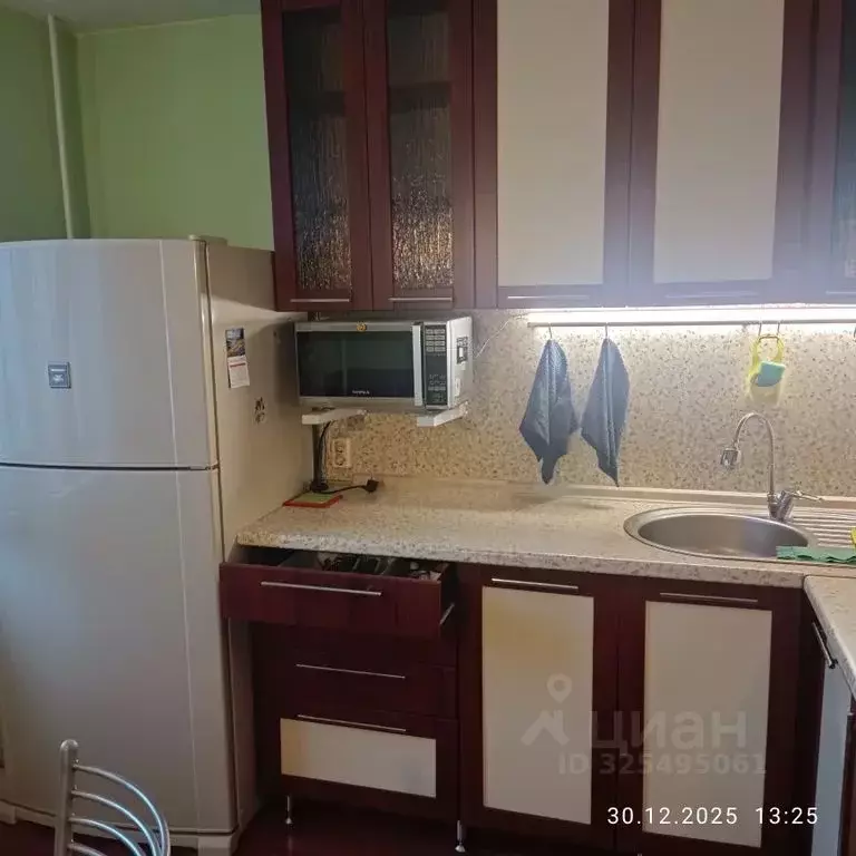 2-к кв. Коми, Сыктывкар Петрозаводская ул., 17 (48.0 м) - Фото 2