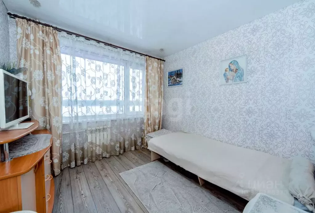 2-к кв. Алтайский край, Бийск Приречная ул., 1 (50.4 м) - Фото 1