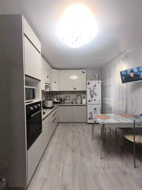 2-к кв. Самарская область, Самара пос. Мехзавод, 1-й кв-л, 29 (61.0 м) - Фото 2