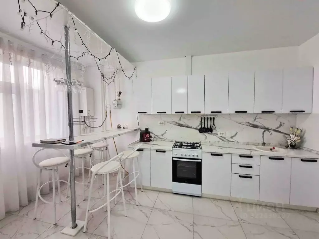 1-к кв. Крым, Алушта ул. 60 лет СССР, 27А (36.9 м) - Фото 2