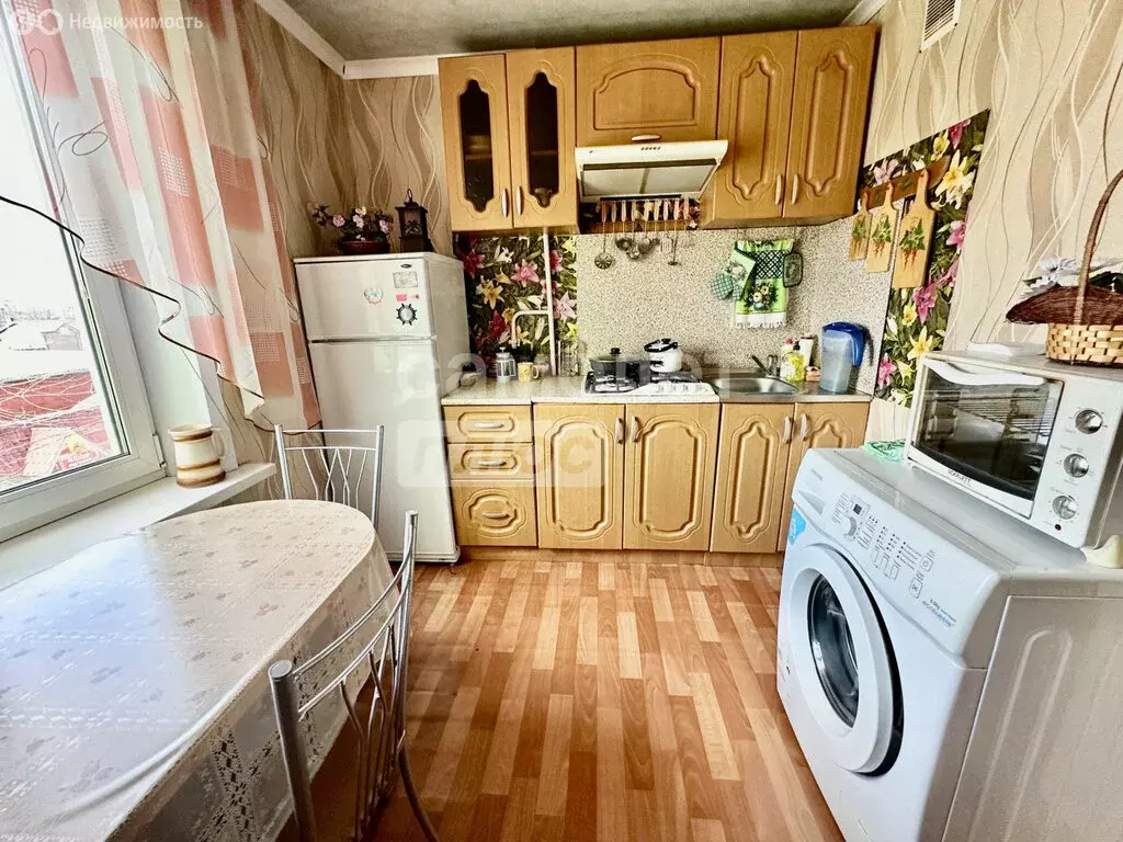 2-комнатная квартира: Строитель, микрорайон Центральный, 1 (46 м) - Фото 0