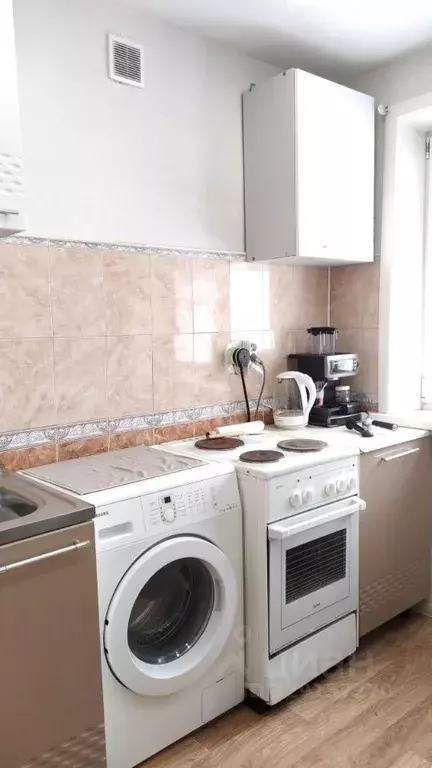 1-к кв. Иркутская область, Иркутск ул. Розы Люксембург, 215а (30.5 м) - Фото 2