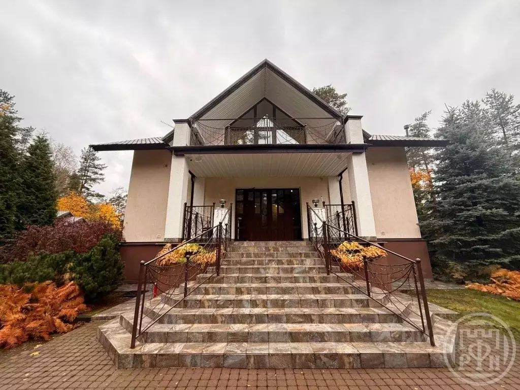 Дом в Санкт-Петербург пос. Парголово, Лагерный пер., 7 (380 м) - Фото 2