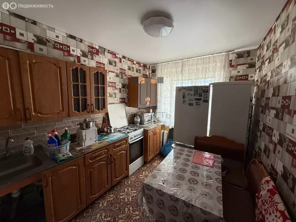 3-комнатная квартира: Мелеуз, улица Ленина, 133 (60 м) - Фото 0