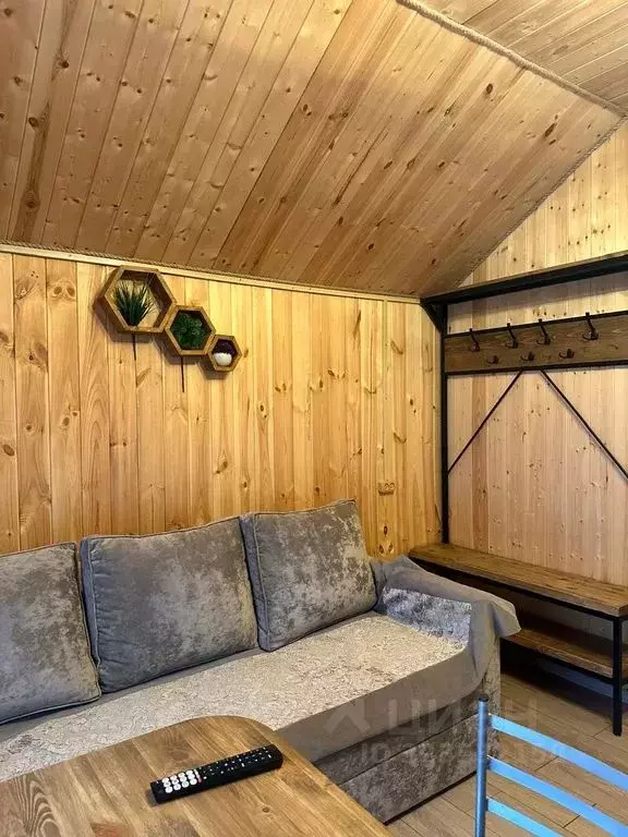 2-к кв. Карачаево-Черкесия, Зеленчукский район, с. Архыз ул. Курджиева ... - Фото 2