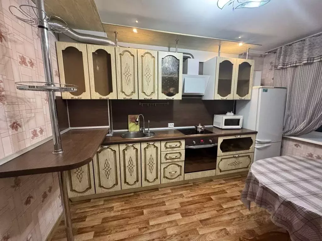 1-к кв. Татарстан, Альметьевск ул. Ленина, 193 (50.0 м) - Фото 2