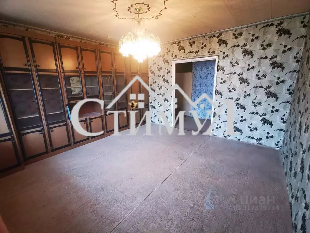 3-к кв. Хакасия, Сорск Усть-Абаканский район, ул. Кирова, 33 (64.5 м) - Фото 0